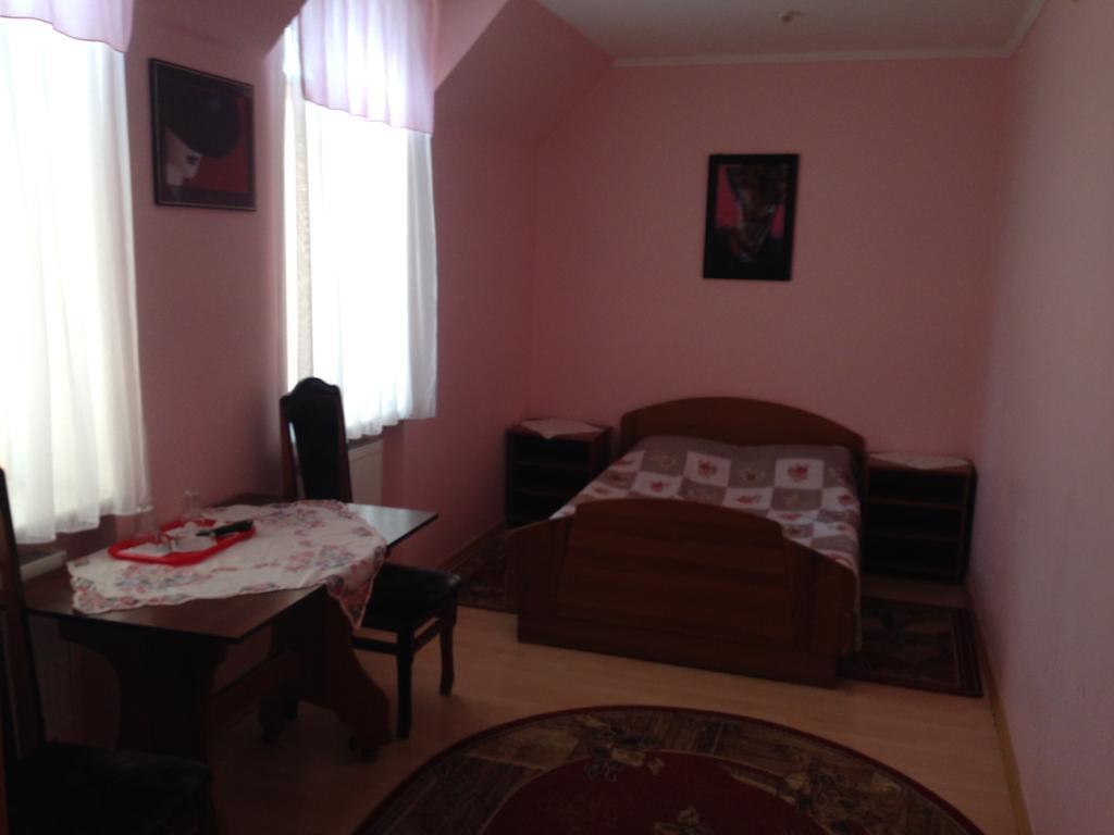Formula Plus Motel Luck Szoba fotó